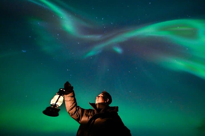 Rovaniemi: Guaranteed Northern Lights - Small Group & Photography