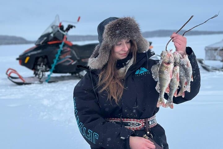From Ivalo: Ice Fishing Safari to Lake Inari, reindeers & lunch