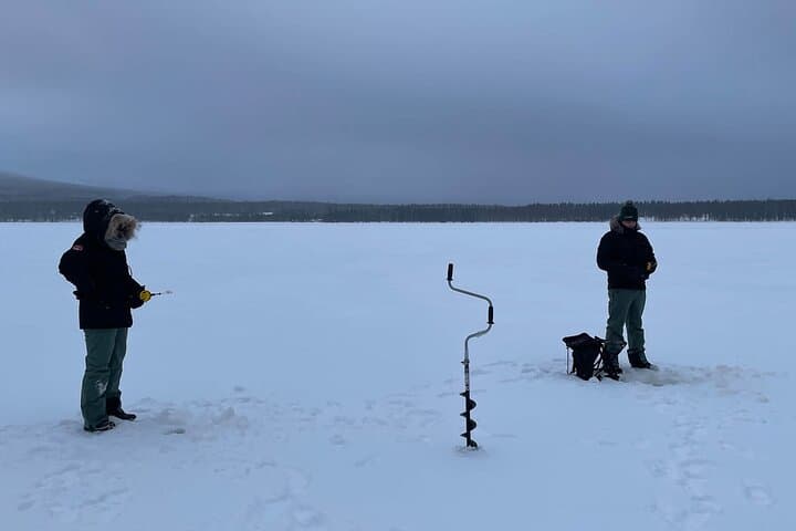 Private Ice Fishing Tour In Pyhätunturi