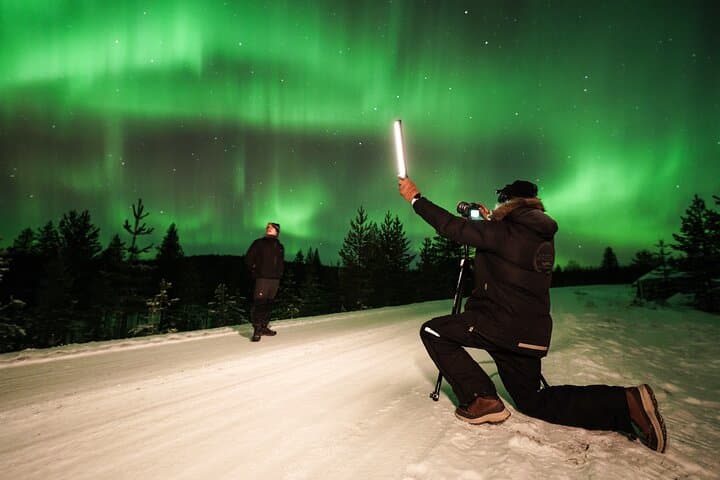 Northern Lights Hunting Photography Tour in Rovaniemi Finland
