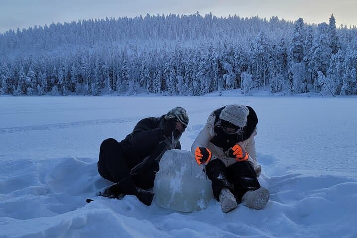 Rovaniemi: Niesikivalo Ice Fishing Adventure with Local Guide 6h