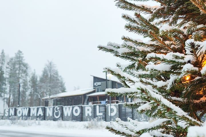 Rovaniemi: Reindeer and Husky Ride with Snowman World Tickets