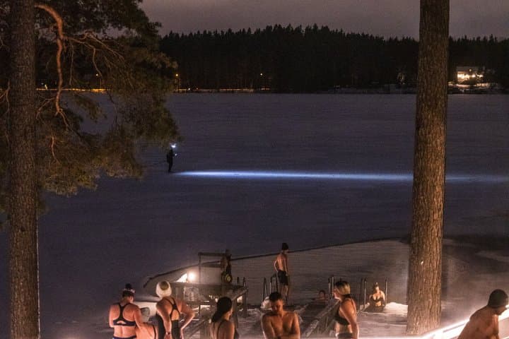 Lot’s of locals enjoying saunas