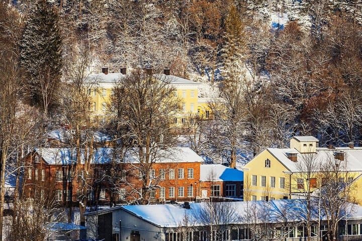 Helsinki: Private Half-day Fiskars Village Tour by Car