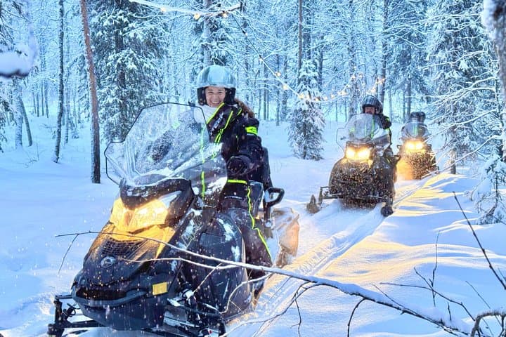 Private Evening Snowmobile Safari with Aurora Spotting