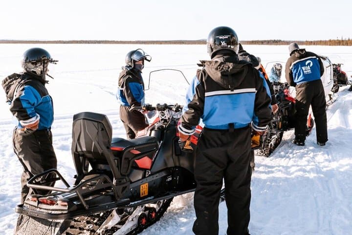 4 Hour Snowmobile Safari with Ice Fishing in Levi
