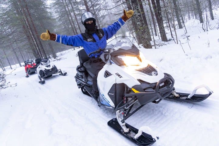 Snowmobile Safari to Reindeer Farm - Rovaniemi