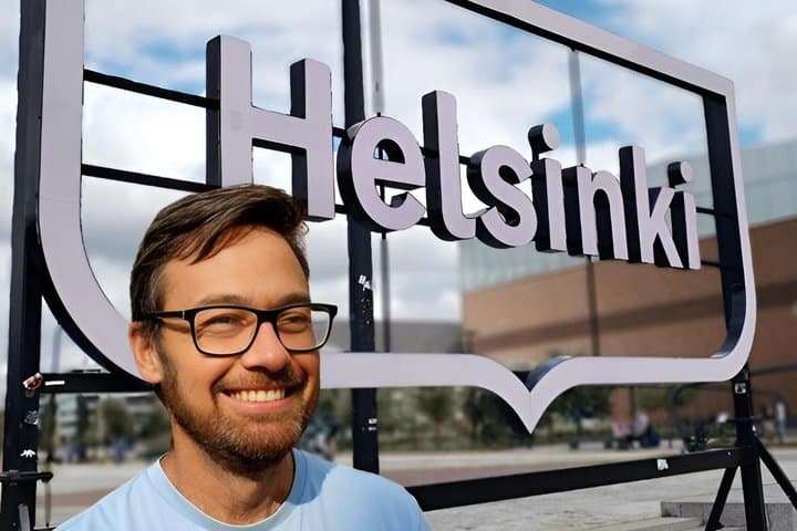 Helsinki Modern Finnish Seaside Floating Sauna Experience & Guide