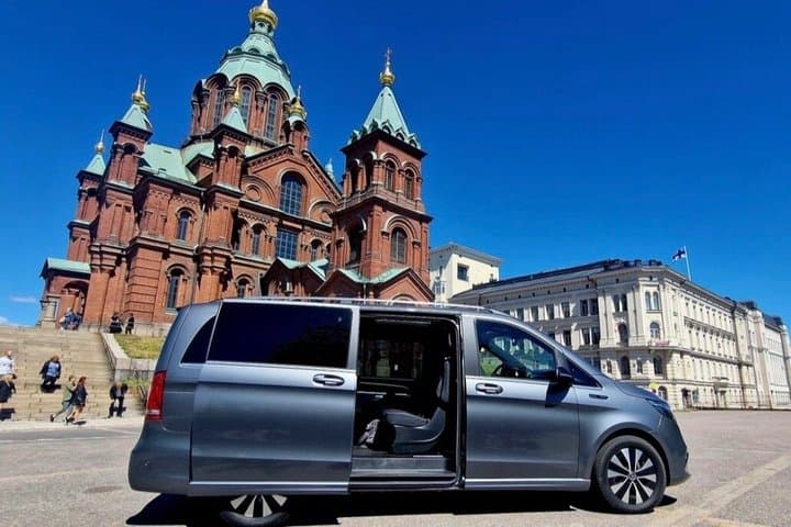 Premium Experience Tour Helsinki+Porvoo by Lux Car with Guide