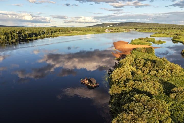 Half-Day/Evening on a Floating Sauna, Swimming and BBQ (Private)
