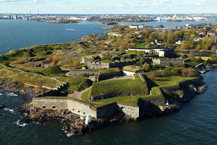 Helsinki and Suomenlinna Shore Excursion from Cruise Port