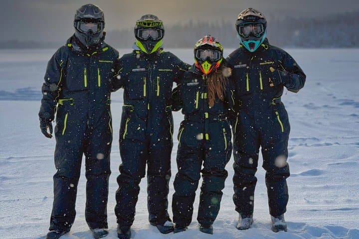 Twilight Backcountry Snowmobile Tour from Rovaniemi