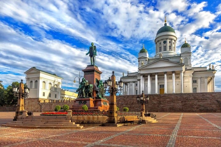 Skip the Line Helsinki City Museum Private Guided Tour