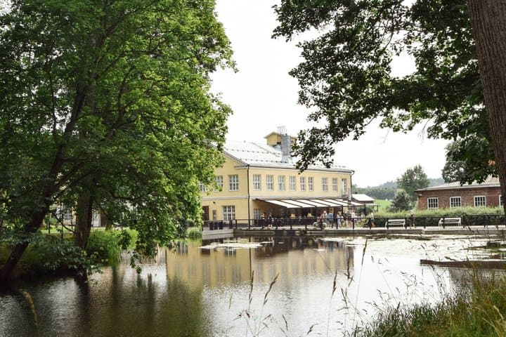 Helsinki: Private Half-day Fiskars Village Tour by Car