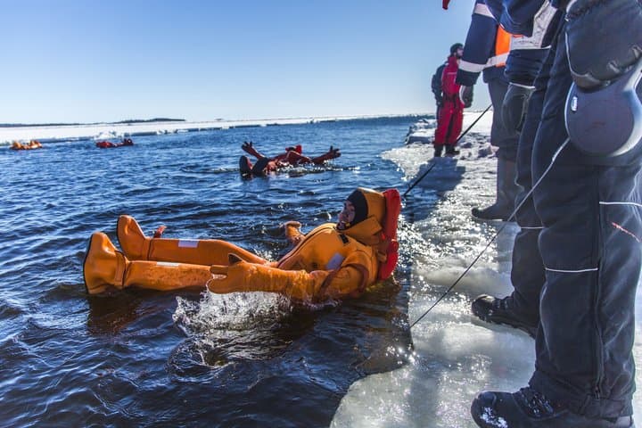 Kemi: Polar Explorer Icebreaker Cruise with Ice Floating