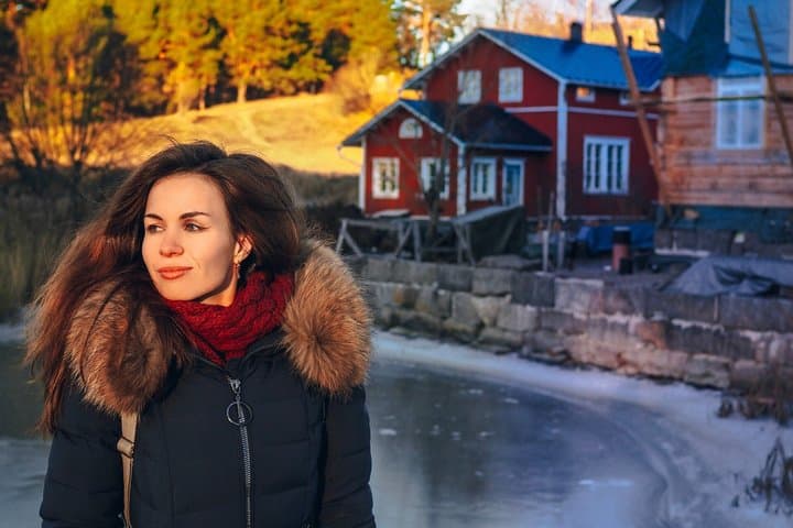Helsinki to Porvoo Private Guided Day Car Trip