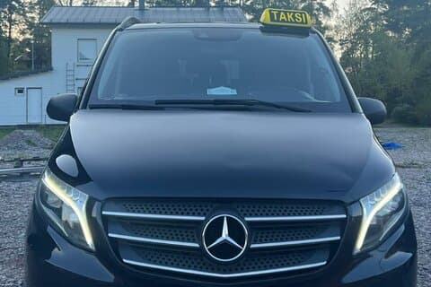 Helsinki Airport to Hotels to Airport/ Taxi