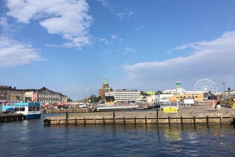 Helsinki and Suomenlinna: Guided Sightseeing and Ferry Ride