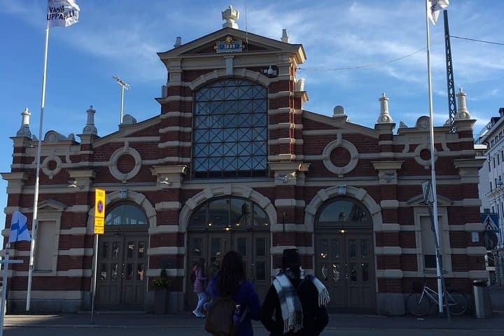 Walking tour with a Wilderness Guide