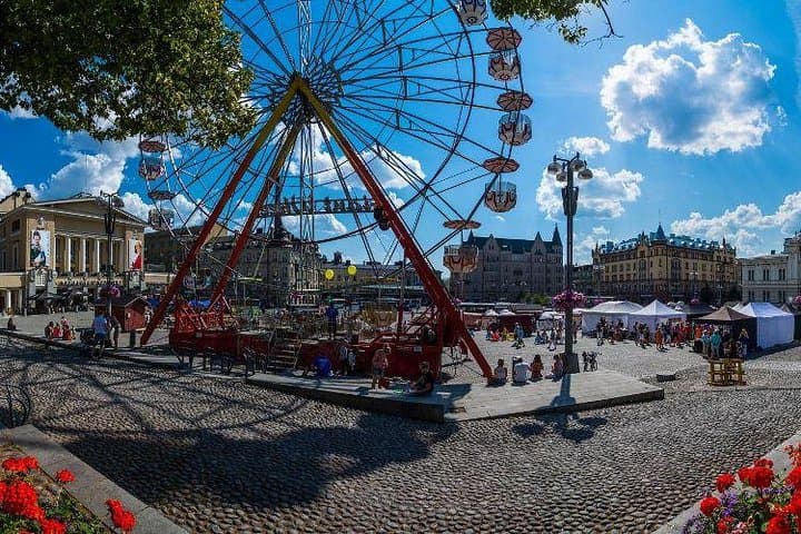 Day tour Helsinki - Tampere by private car with guide