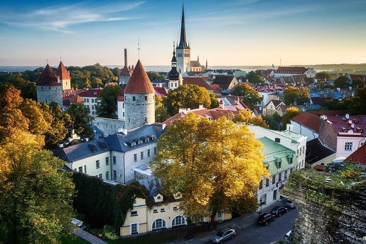 Private Tallinn Day Trip from Helsinki