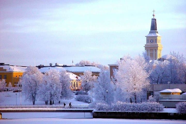 Oulu Private Transfer from Oulu (OUL) Airport to City centre