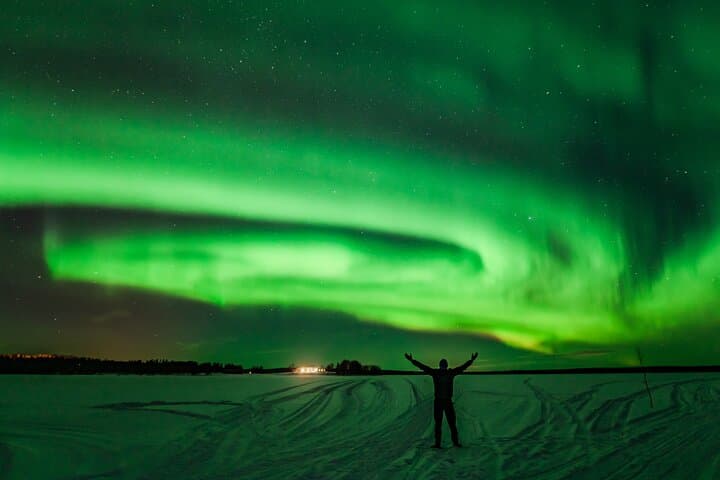 Northern Lights Photography Hunting Experience in Rovaniemi