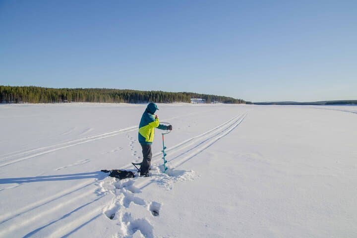 Snowshoeing Adventure with Ice-Fishing, Fire and Survival