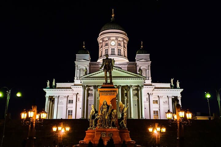 Private tour Helsinki-Porvoo-Haikko Manor by VIP car (5 hours)