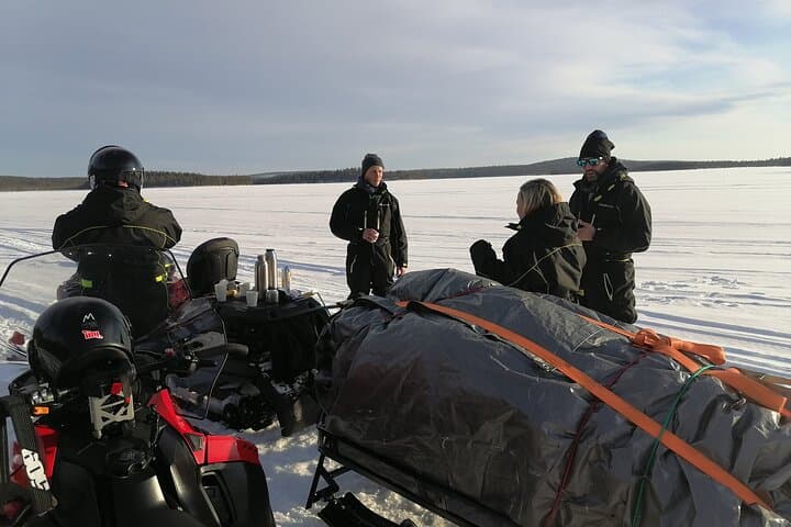 2 Days Snowmobile Shipping to Finnish Lapland