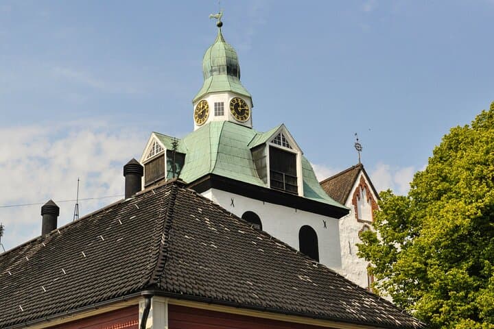 Helsinki & Porvoo in 4 Hours – A Private Luxury Tour
