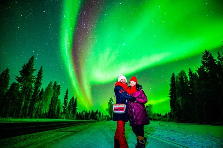Enjoy this phenomenon with your loved ones