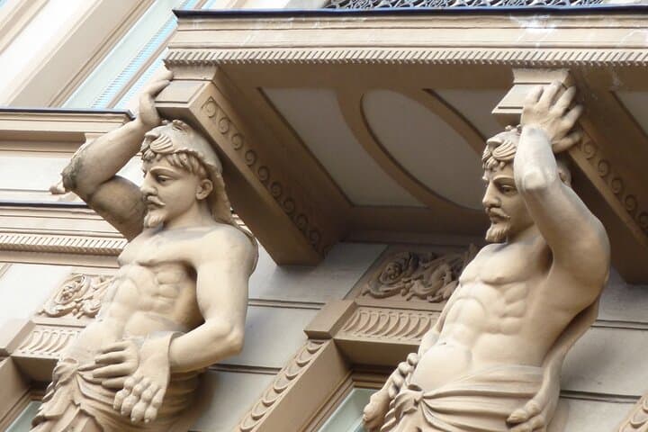 Private walking tour in Helsinki