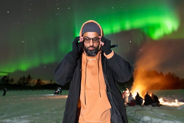 Rovaniemi: 5-star Northern Lights Hunting + Pro Photos & Videos