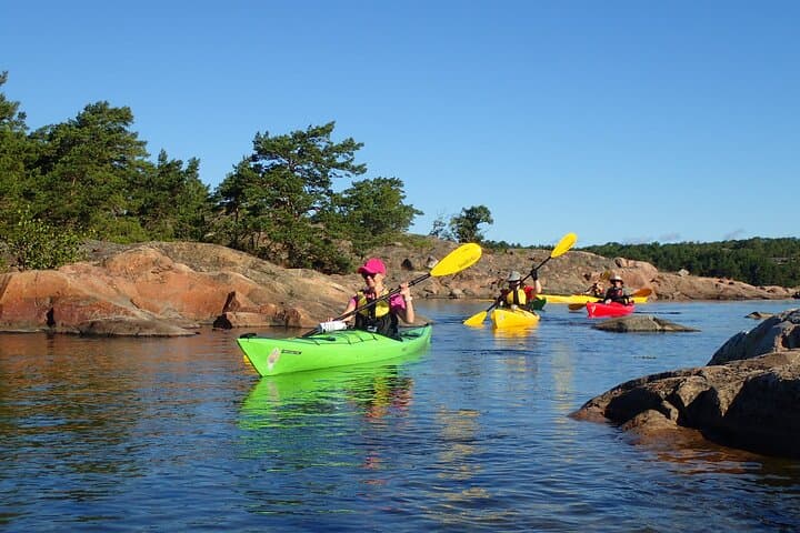 Sea Kayaking Tour 2 Days in Turku and Åland Archipelago