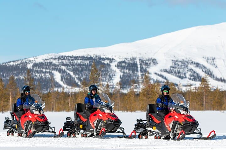 Snowmobile Adventure with Ice Fishing in Ylläs
