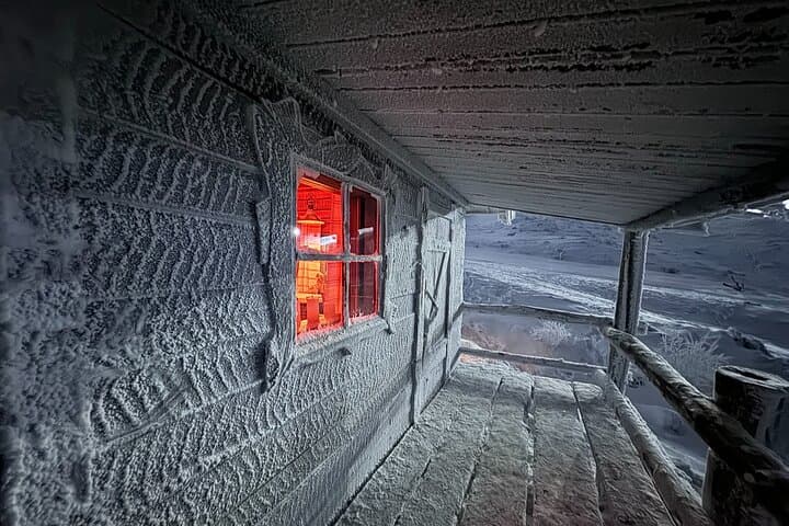 Santa's cozy little cabin