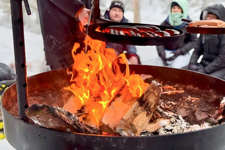 Rovaniemi: Korouoma Canyon & Frozen Waterfalls Tour with BBQ