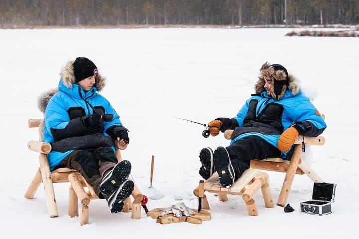 Icebreaker Expedition: Private Fishing & Igloo Gastronomy