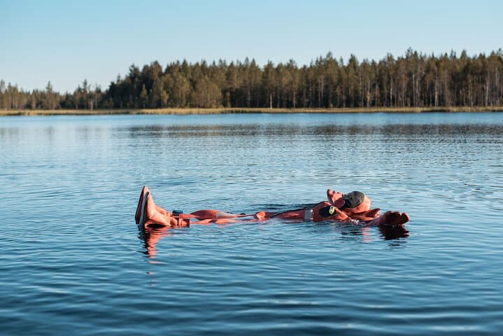 Daytime Arctic Autumn Lake Floating in Rovaniemi, Small Group