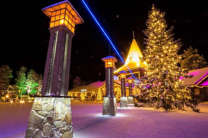 Rovaniemi: Reindeer & Husky Ride with Santa Claus Village