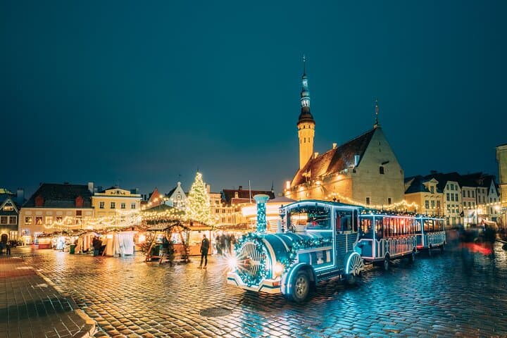 Luxury trip to Tallinn from Helsinki + sightseeing +VIP car