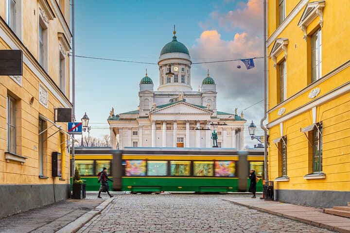 Best of Helsinki: Private City Highlights Tour