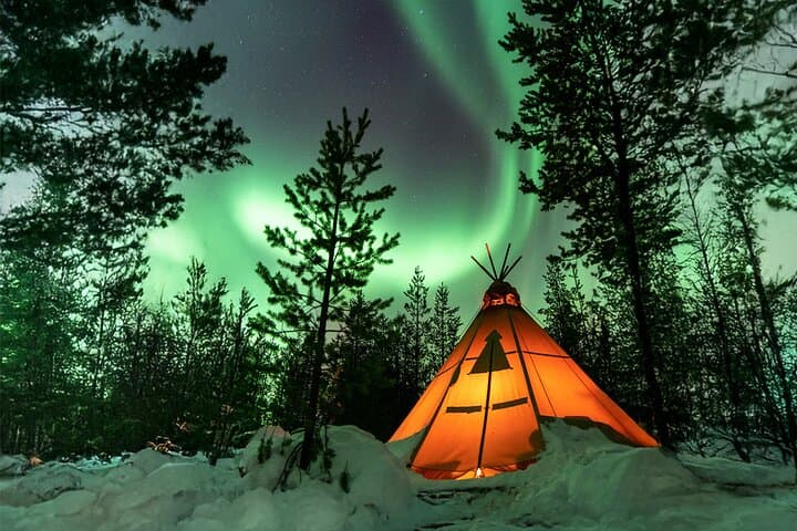 Rovaniemi: Aurora Explorer: 3-Hour Northern Lights Adventure Tour