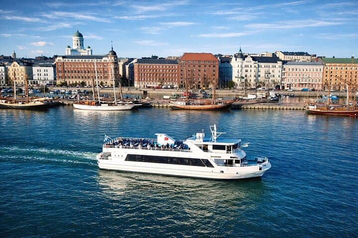 Sightseeing Cruise in Archipelago of Helsinki