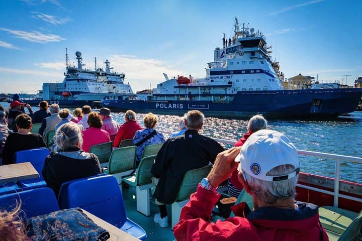 Money Saver: Hop-On Hop-Off Bus and Sightseeing Boat Tour