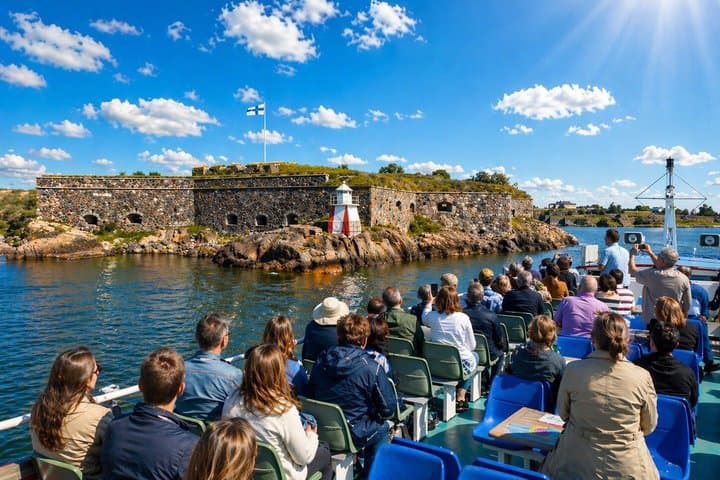 Money Saver: Hop-On Hop-Off Bus and Sightseeing Boat Tour