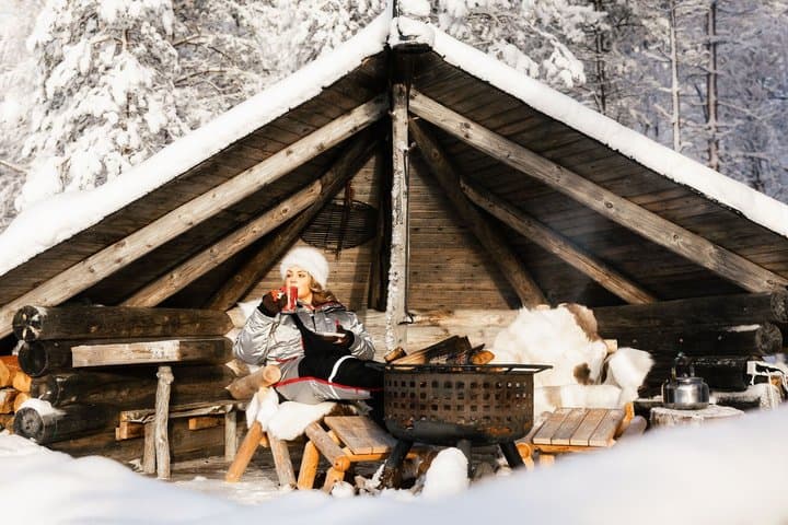 Icebreaker Expedition: Private Fishing & Igloo Gastronomy