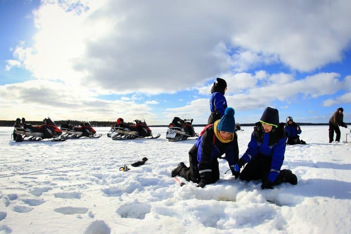 Full Day Snowmobiling & Ice Fishing - Saariselkä