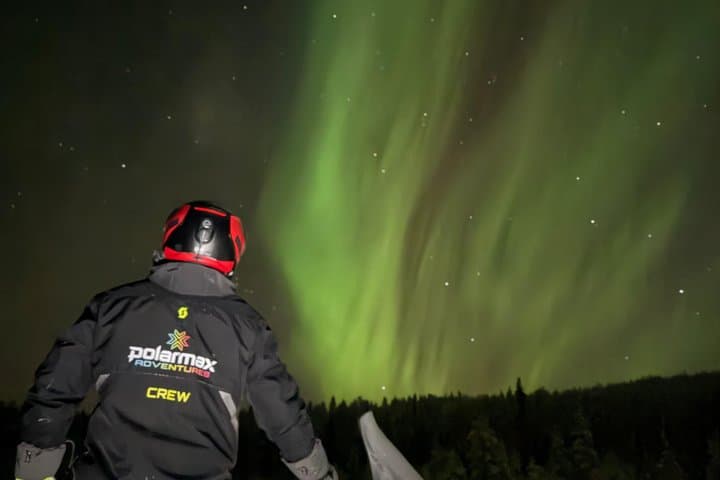 3 hour Evening Snowmobile Safari with Campfire & Northern Lights